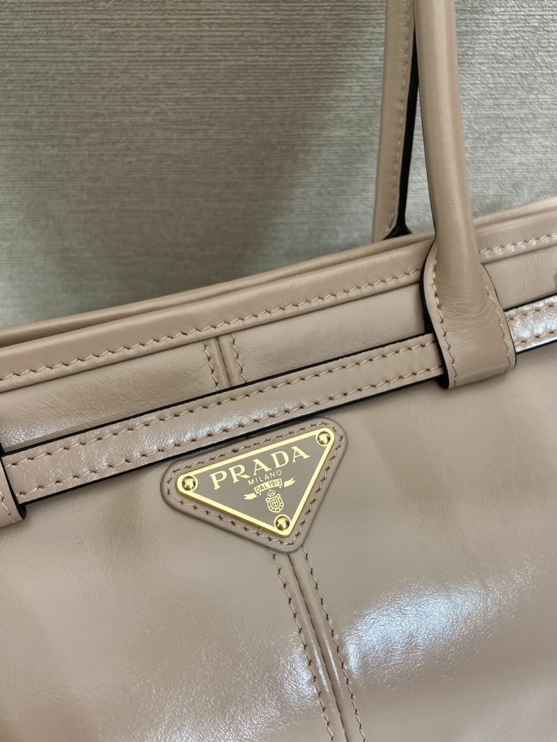 Pra*a top handle bags